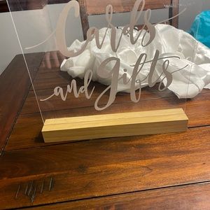 Gift and card sign
